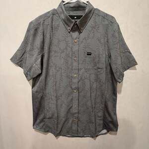 Belong Designs Men's Forest Graphic Short Sleeve Button-Down Shirt